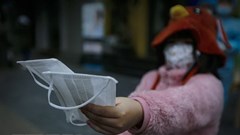 Quảng Ninh: Bắt giữ nhiều vụ vận chuyển trái phép khẩu trang y tế