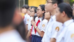 Thiếu niên nói, nhịp cầu tháo gỡ những khúc mắc