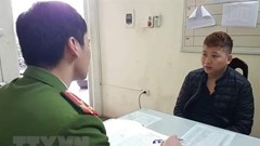 Hà Nội: Tạm giữ hình sự lái xe taxi cướp tài sản của người nước ngoài