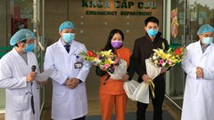 Hai bệnh nhân người Vĩnh Phúc chiến thắng Covid-19 ra viện