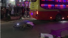 Lào Cai: Xe khách va chạm với xe máy, 2 người tử vong tại chỗ