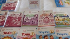 Bối rối khi triển khai​​​​​​​ chương trình chọn sách mới