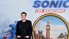 “Nhím Sonic” đứng vững vị trí quán quân phòng vé có sự đóng góp của  vua hài Jim Carrey