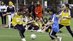 Hãy để phụ nữ​​​​​​​ không chỉ làm việc nhà