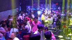 TP.HCM tạm dừng hoạt động chiếu phim, quán bar, massage, vũ trường