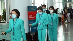 Sau 13 ngày cách ly, nữ tiếp viên hàng không có kết quả xét nghiệm dương tính