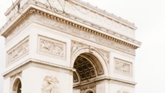 Ngày quốc tế hạnh phúc 20.3 trong "đại chiến" với dịch Covid-19: Hai người vì mọi người