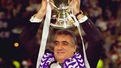 Nhiễm Covid-19, cựu Chủ tịch Real Madrid qua đời ở tuổi 76