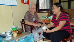 Hạnh phúc khi được chăm sóc các mẹ VNAH