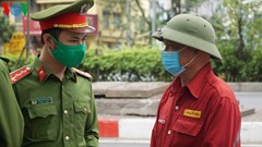 Công an Hà Nội lập 30 chốt giám sát việc hạn chế người dân ra đường