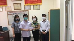 Một học sinh lớp 9 ủng hộ tiền phòng chống dịch Covid-19