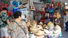 Đà Nẵng: Phạt và không cho vào chợ đối với tiểu thương, khách hàng không chấp hành việc đeo khẩu trang