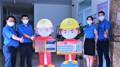 PC Khánh Hòa: Thiết kế, lắp đặt thiết bị rửa tay sát khuẩn tự động