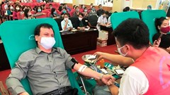 Hải Phòng:​​​​​​​ Nhân viên y tế hiến máu tình nguyện trong mùa dịch Covid-19