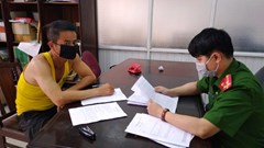 Quảng Ninh:​​​​​​​ Xử phạt người dân phá hỏng biển báo chống dịch Covid-19