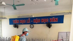 Học sinh đi học trở lại, nhiều trường chuẩn bị phòng cách ly