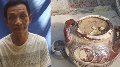 Thầy bói “dởm” lừa đảo gia chủ có kho báu “đồ cổ” lĩnh án