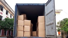 Bắt giữ xe container chở 840.000 khẩu trang không rõ nguồn gốc