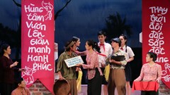 “Bệnh sĩ” thắp sáng sân khấu Nhà hát Lớn