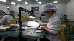 Gỡ khó cho doanh nghiệp và người dân trong thời kỳ cao điểm của dịch bệnh Covid-19