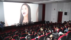 MV Áo trắng - Áo xanh: Lời tri ân những y bác sĩ trong cuộc chiến mang tên Covid-19