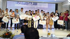 Hạnh phúc của cặp vợ chồng sau 20 năm không có con