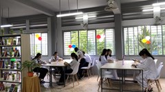 “Đánh thức”​​​​​​​ thư viện trường học
