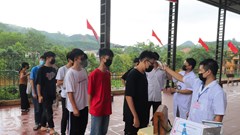 Yên Bái: Đưa thí sinh đến nội trú tại điểm thi để phòng tránh bão lũ