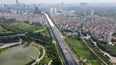 Ngắm nhìn cầu cạn vành đai 3 Mai Dịch - Nam Thăng Long dần hoàn thiện