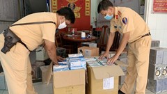 Bắt giữ 5.000 chiếc khẩu trang y tế và nhiều hàng hóa khác không hóa đơn