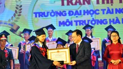 Hà Nội: Tuyên dương 88 thủ khoa xuất sắc tốt nghiệp năm 2020