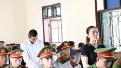 7 bị cáo liên quan vụ 39 nạn nhân tử vong trong container ở Anh hầu toà