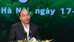 Tấm lòng vàng của nghệ sĩ và những bài học làm gương!