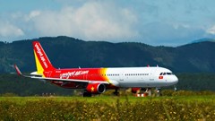 Một số chuyến bay điều chỉnh giờ sớm lên, một số chuyến tạm ngừng khai thác để tránh bão