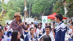 Đòn roi hay quát mắng không mang lại hiệu quả giáo dục trẻ