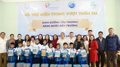 Sữa Cô gái Hà Lan mang dinh dưỡng yêu thương về vùng rốn lũ, nâng bước đến trường cho học sinh Quảng Trị