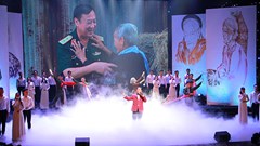 Thiêng liêng chương trình giao lưu nghệ thuật “Mẹ trong trái tim người lính”