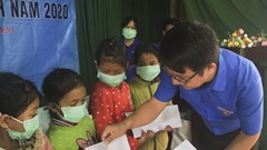 “San sẻ yêu thương - Chung tay vượt qua đại dịch”