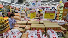 Hà Nội: Nguồn cung hàng hóa dồi dào phục vụ Tết Nguyên đán Tân Sửu