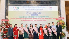 Ấm áp và long trọng Ngày hội VASEAN trước thềm Xuân