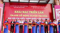 Triển lãm tranh cổ động tuyên truyền về Đại hội