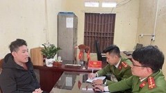 Bắt 3 đối tượng hack mật khẩu tài khoản chiếm đoạt hàng tỷ đồng