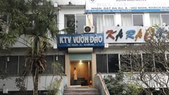 Đi hát karaoke, 14 người bị cách ly tại chỗ