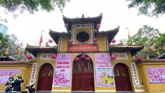 Để tháng Giêng không còn là tháng ăn chơi