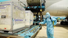 Vắcxin có mặt tại Việt Nam sẽ đưa cuộc sống trở lại bình thường