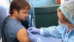 Tín hiệu đáng mừng nhưng không vội chủ quan