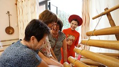 “Cháy” hết mình giữ hồn xưa, dấu cũ