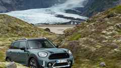 MINI Countryman mới chính thức ra mắt tại Việt Nam.