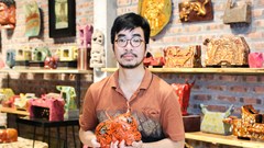 Kẻ “chăn trâu”... nghìn con