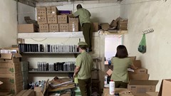 Tạm giữ hàng nghìn sản phẩm mỹ phẩm nghi nhập lậu trên địa bàn Hà Nội